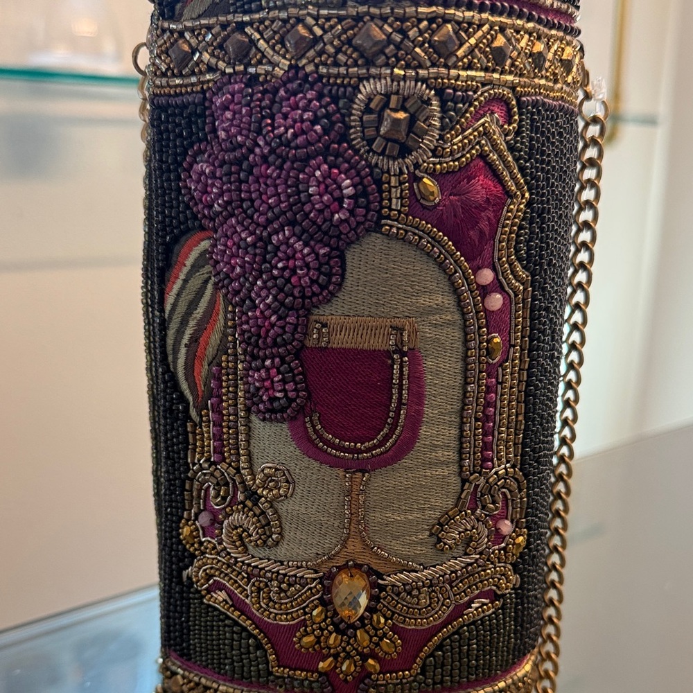 Mary Frances Black Beaded Bag with Gold Chain - Picture 4 of 8